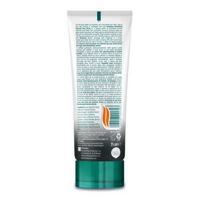 Gommage détoxifiant au charbon actif et thé vert - 75 ml.